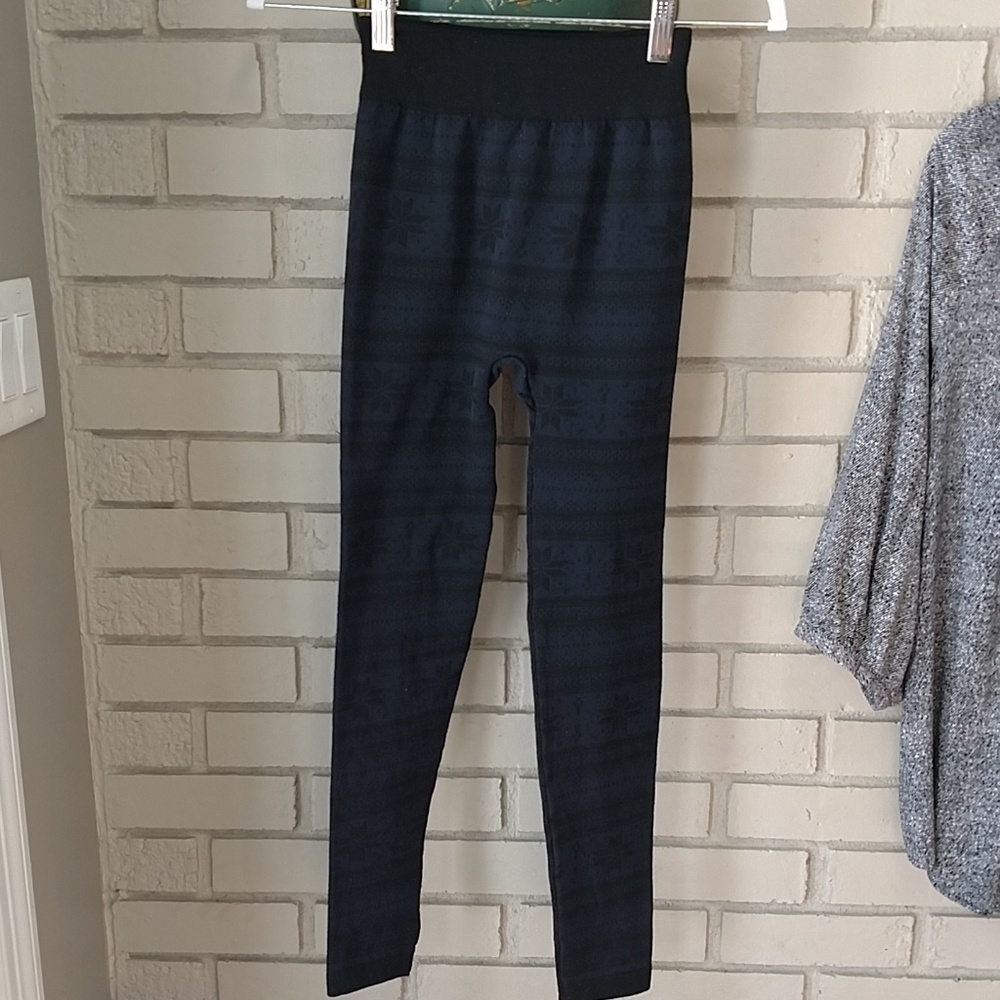 Blue Star Leggings size small